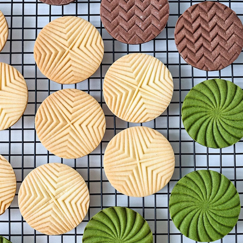 Cookie cutter texture press-Geometric texture