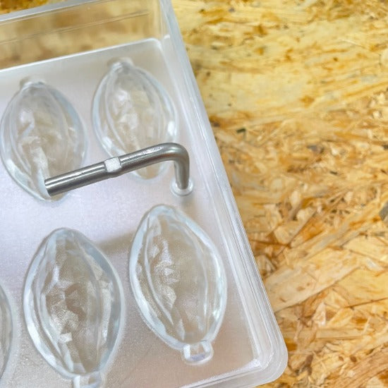 Chocolate mould centering pin | chocolate world | Bakingwarehouse.com