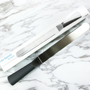 Offset cake spatula
