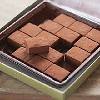 Soft Chocolate Box-Black