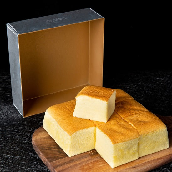 Square non stick bakeform